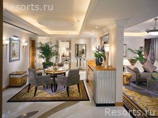 The Fairmont Dubai 15